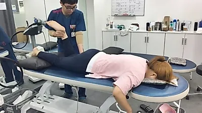 여름철 흔히 발생하는 발목통증, 발목염좌