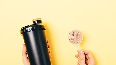 여자들도 먹는 '단백질보충제', 되려 몸에 악영향 준다?