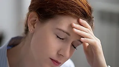 영화 뺑반 조정석, 촬영 당시 '어지럼증' 없었을까?...갑자기 어지러울 때 원인은
