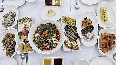 최고급 대게와 랍스타를 한 상에! 인천 간석동 맛집 '주문진붉은대게무한리필' 간석점