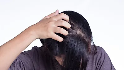 몸에 쌓인 피로 회복부터 탈모 예방까지, '두피 마사지'의 효과