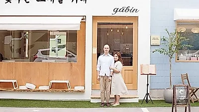 동래 미용실 '빛나는 그대를 위해' 분위기 있는 인테리어와 합리적인 가격으로 고객 유치해