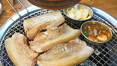 흑돼지를 반값에 먹을 수 있는 협재해수욕장 인근 제주 애월 맛집, 가성비 높은 '한라축산정육식당'