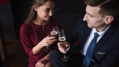 영국 여성, 남성들의 기사도 정신 사라졌다는 인식 높다