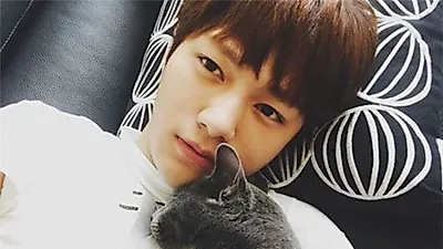 인피니트 엘, 반려묘와 행복한 시간..."냐함"