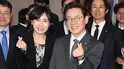 [☞핫키워드]혜경궁 김씨 사건의 '트위터 아이디'→'분당우리교회'도 등록…이재명 김혜경 사건 정리 가능할까?