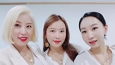 디어달리아X서옥정 '할로윈 대즐링 컬렉션' 메이크오버 쇼 개최