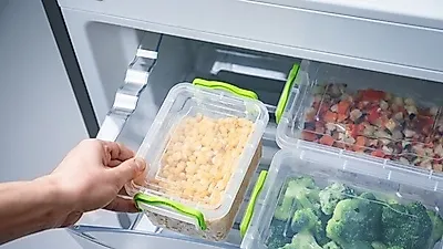 [자취생으로 살아남기] 원룸 냉장고 정리·청소방법부터 냉장고 냄새 제거법·냉장고 적정 온도까지