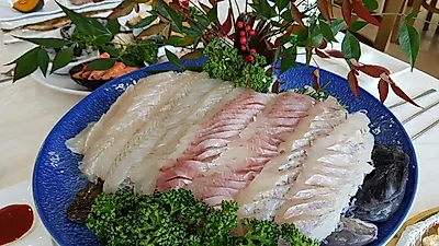 강원도 속초, 양양 여행 중 대게 맛보러 가볼만한 곳, 낙산해수욕장 앞 속초 맛집 팔도횟집