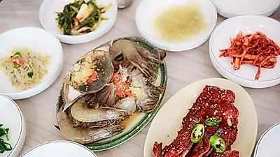 안면도 맛집 '시골밥상', 1세대 게국지 전문점에서 풍부한 게국지 감칠맛 선보여