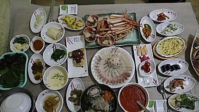 죽도시장 맛집, 삼형제 횟집 포항대게를 택배 진행