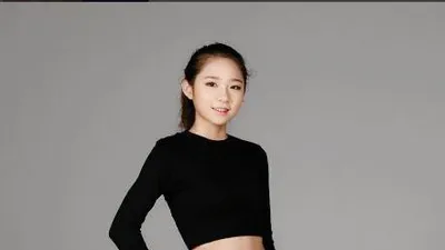 최다빈 세계선수권 10위, 완벽 몸매·눈부신 미모 자랑 '고양이가 시선 강탈하다니'