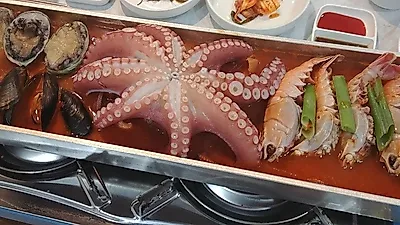 제주도 중문 맛집 '기원뚝배기' 제주산 문어통갈치조림에 생한치물회, 옥돔구이 무료제공