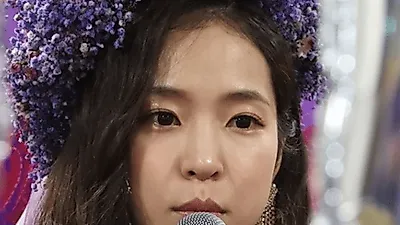 홍자 "수입 20배 껑충, 남자친구에게 데이트 폭력 당하기도.." 올해 나이에 '깜짝'