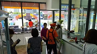 연이은 가맹점 오픈으로 눈길 끄는 반찬가게 브랜드 '진이찬방'의 성공전략은?