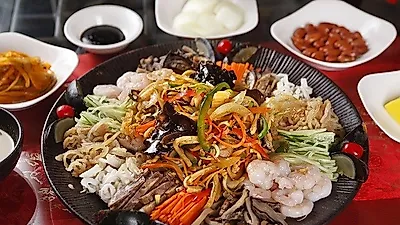 춘천맛집 '치엔롱', 전통방식 중화요리와 쉽게 즐길 수 있는 '아재낚시터'로 이색적인 코스 제공