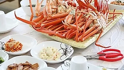 강릉 맛집 '주문진홍게무한리필', 합리적인 가격으로 홍게찜 제공