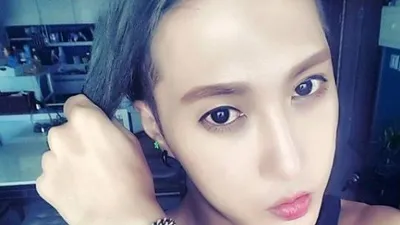 은근 아름다움...김기수 심경글 속 女 보다 더 물오른 자태