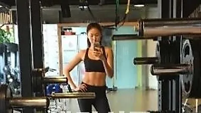 나 혼자 산다 한혜진 크롭탑+레깅스 완벽 몸매 자랑 "선생님이 셀카 찍으라 해"