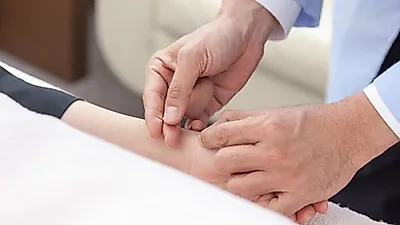 매일 잠도 안 오고 우울할 때…치료 요구돼