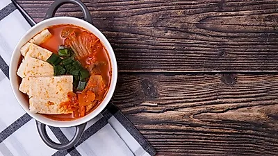 '호불호 없는 국민요리' 다양한 식재료로 만들 수 있는 '김치찌개'