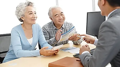 "달라졌다!" 매달 30만 원 받는  '2019년 노인기초연금',  수급조건과 함께  지급금액 및 신청방법까지 꼼꼼하게