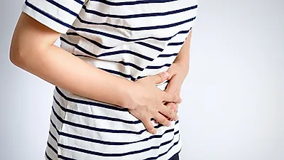 [암증상]   초기 발견이 어려워   무서운 췌장암…원인 및 치료법은?