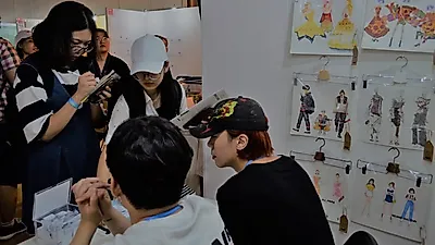 라사라 "맛과 멋을 입다", 4일간의 전시 성황리에 마무리