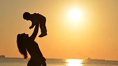 결혼하지 않고 아이 양육에 성공한 미국 여성