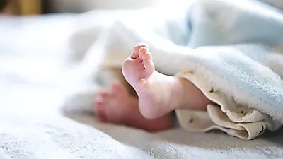 임신초기증상 가장 먼저 임신착상증상 확인하라! 임신 가능일 계산도 도움...임신테스트기 사용시기는?