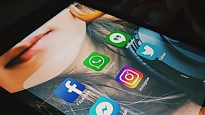 데이터복구 전문 '더컴즈' 디지털 포렌식으로 카카오톡 대화내용, 대화방 복구 서비스 지원