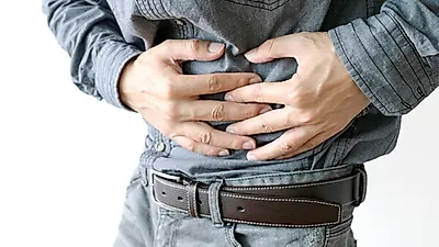 [건강관리] 대장암, 배변 습관에 변화 생겨…"예방 수칙 알고 이겨내자!"
