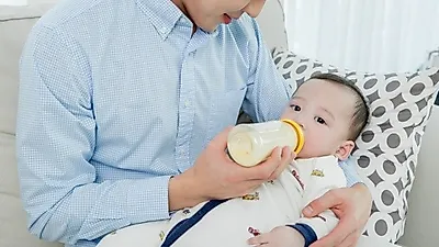 일본 육아휴직 취득률 여성 80%, 남성 2%...정부 대책 마련 나선다