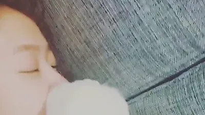 소유, 반려견에게 장난 치다가 "결국...집사는 그렇게 버려졌다"