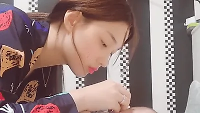 '살림하는 남자들2' 율희, 나이 20살에 출산 후 결혼…'유부돌' 남편 최민환 군입대 아직