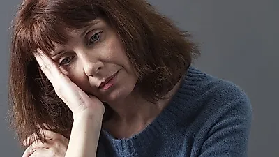 [여성 갱년기 초기증상] 여자 갱년기 나이 '낮아져' 갱년기에 좋은 음식 '석류' 효능·부작용은?