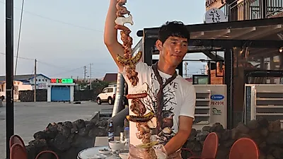 제주흑돼지 왕꼬치와 자투리구이 제주 협재 맛집, '제주돌담집'