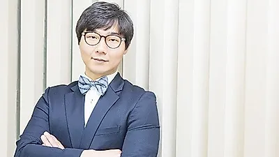 눈성형 노화에는 상안검, 하안검이 도움될 수 있어