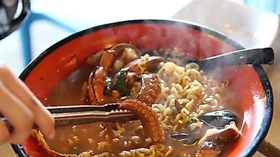 깔끔한 제주도 애월 아침식사 맛집? '제주와함께라면', 제주산 활돌문어 사용
