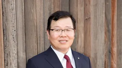 [애견신문 창간 100호 축사] 한국동물병원협회 허주형 회장