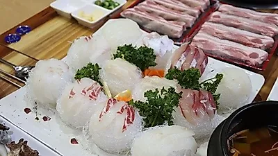 제주도 흑돼지 맛집 '먹거리타운', 제주 토속음식부터 흑돼지 요리까지 식도락 즐길 수 있어