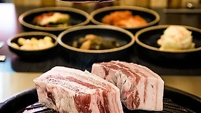 일산 대화동 맛집 '지인고기'의 '시그니처 뼈삼겹' 열풍