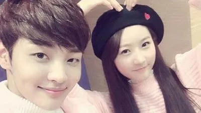 윤시윤 김민재, 김새론과 연인 케미 물씬 풍긴 인증샷 '눈길'