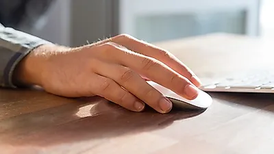 손목 자가진단을 통해 오른손 손바닥 통증 해결하자