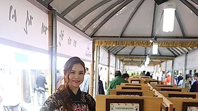 이서은 리포터, 대구시 한방문화축제서 아름다운 한복 자태 선보여