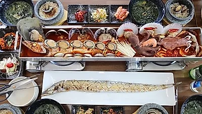 제주 중문 맛집 형제도 식당, "제주 별미 통 갈치구이·문어 해물 통 갈치조림을 푸짐하게"