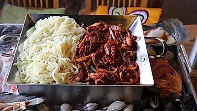 강릉맛집 영진댁, 바다를 품고 먹는 대왕철판 가족보양식