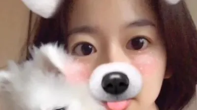 이시아 반려견과 핫초코 한 잔