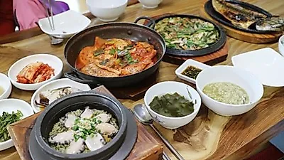 가볼만한 곳 많은 제주도 성산 여행코스와 성산일출봉 맛집 '종달수다뜰'
