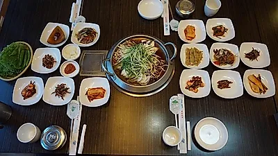 전주효자동맛집 '전주성', 푸짐한 음식으로 사랑받아